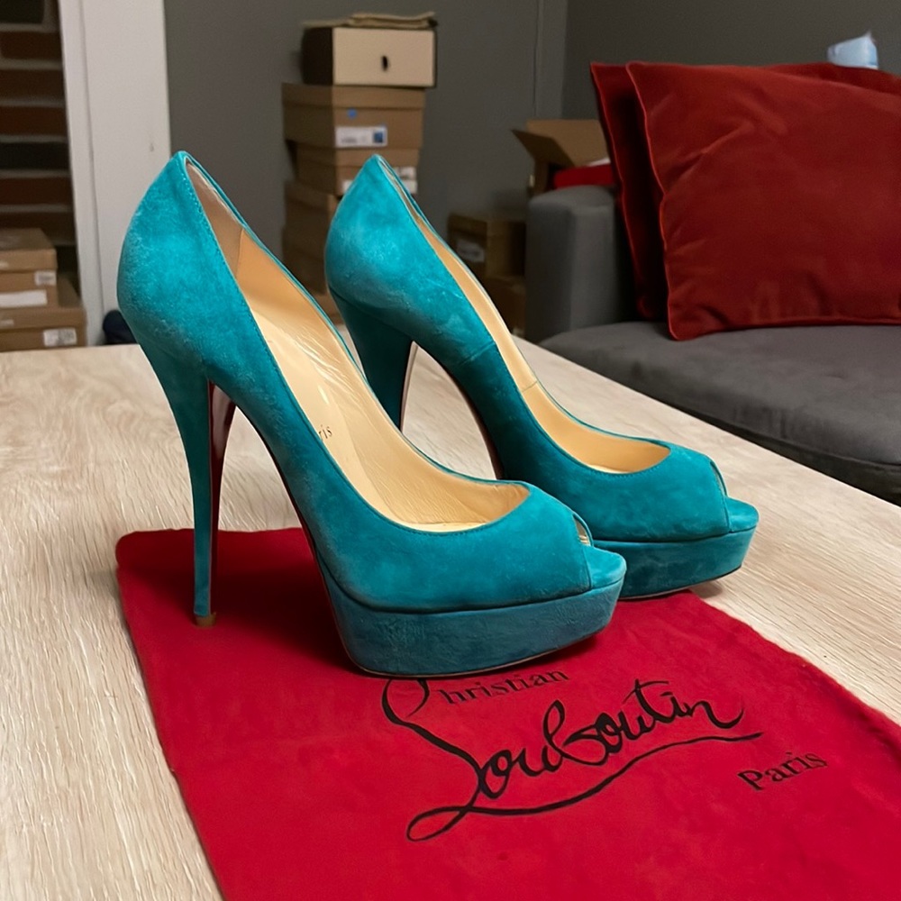🛑SOLD🛑 Louboutin Troca 140MM Teal Suede - 36 - Picture 1 of 8